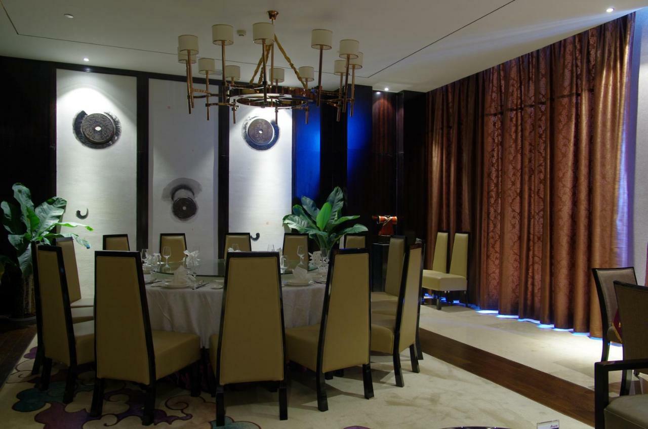 Argyle Grand Hotel Xingyi  Exterior foto